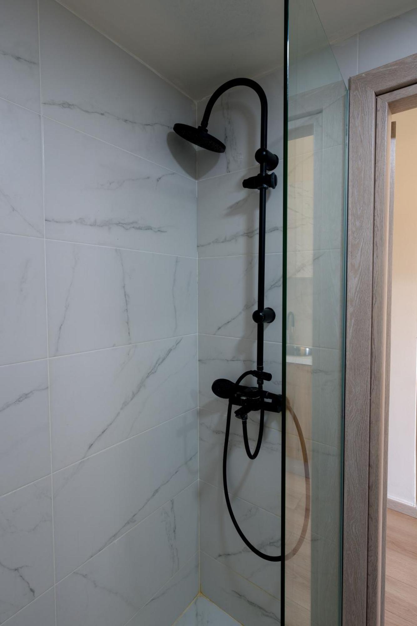 Welcome Urban Apartments Lg Солун Екстериор снимка